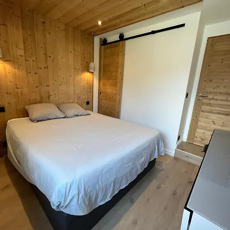 Renove 3* Avec Balcon Et Wifi, Proche Pistes, Ideal Famille - Fr-1-598-110 Apartment *
